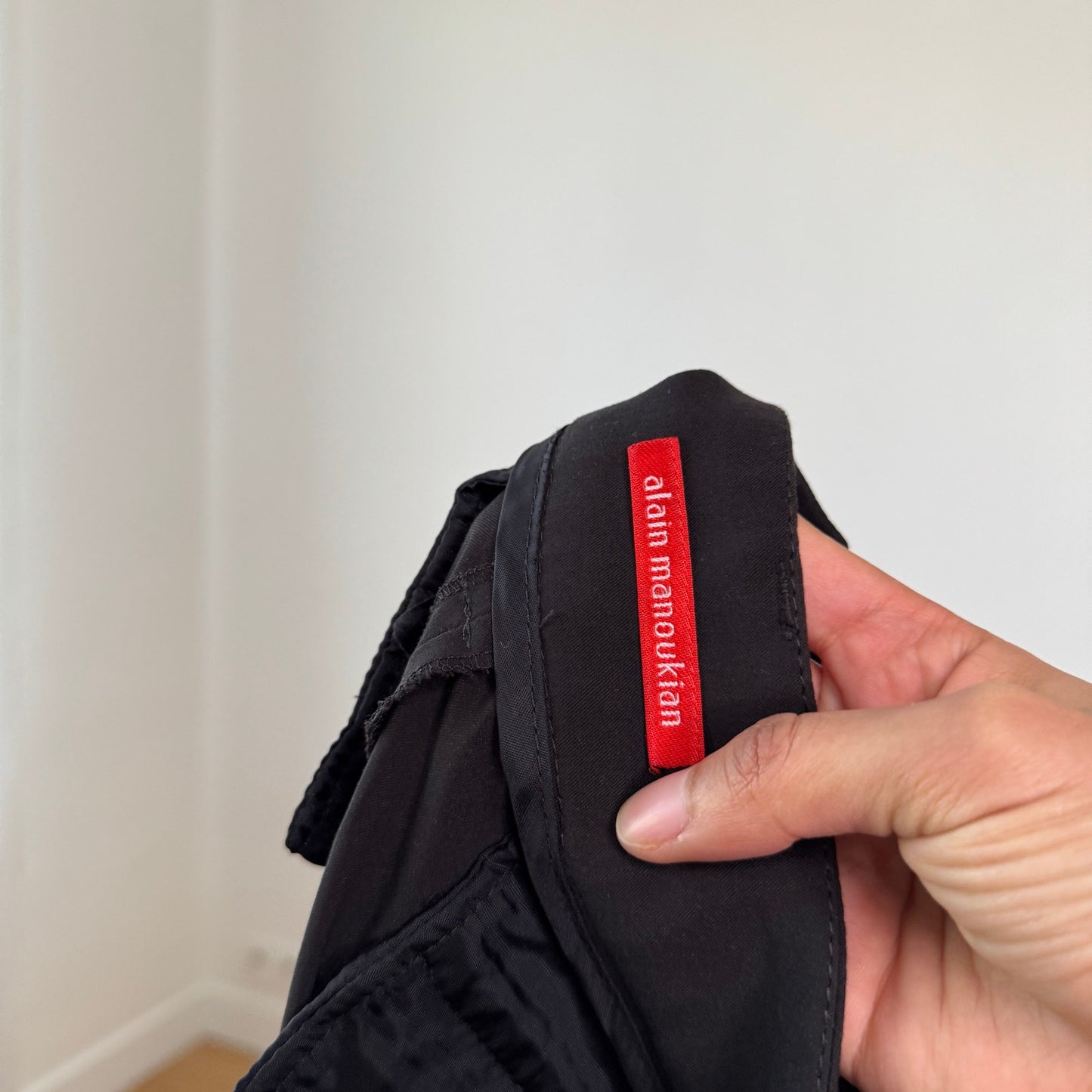 Vintage Black Capri Shorts Button Detail Y2K French (XS/S)