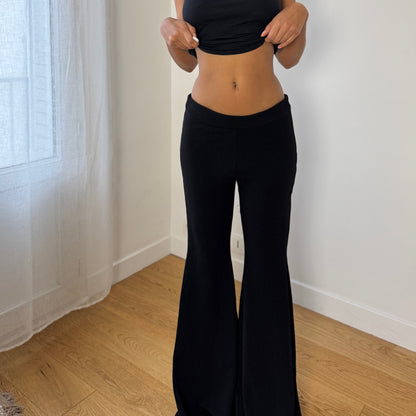 Wild Pony Black Low Rise Flare Pants (Small)