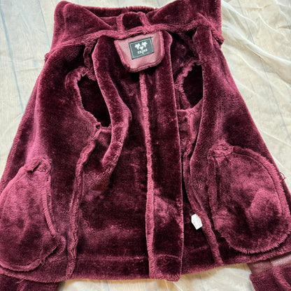 Vintage Y2k burgundy faux leather and fur trimmed jacket with hood (S)