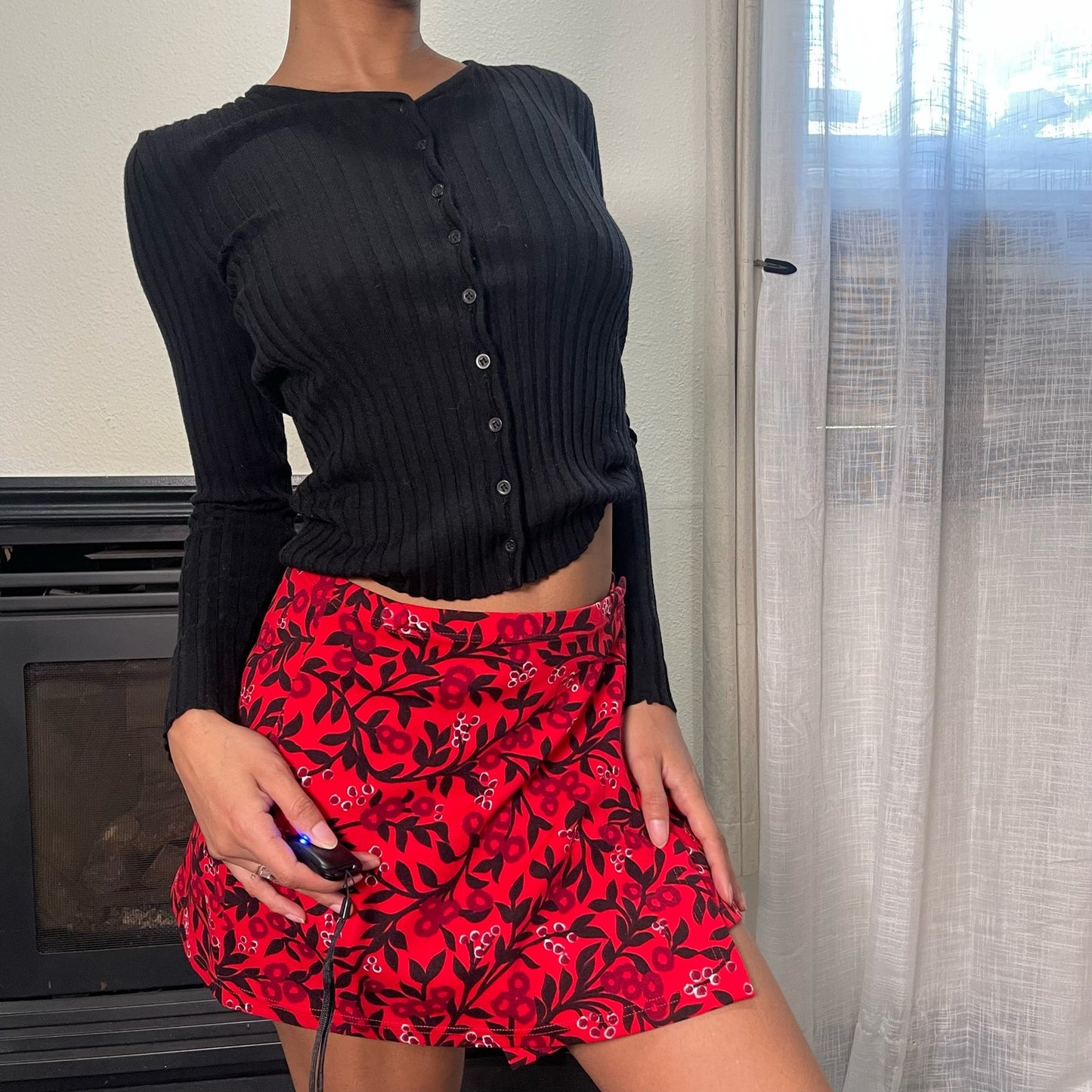 90s Red Floral Rom com Mini Skirt (XS)