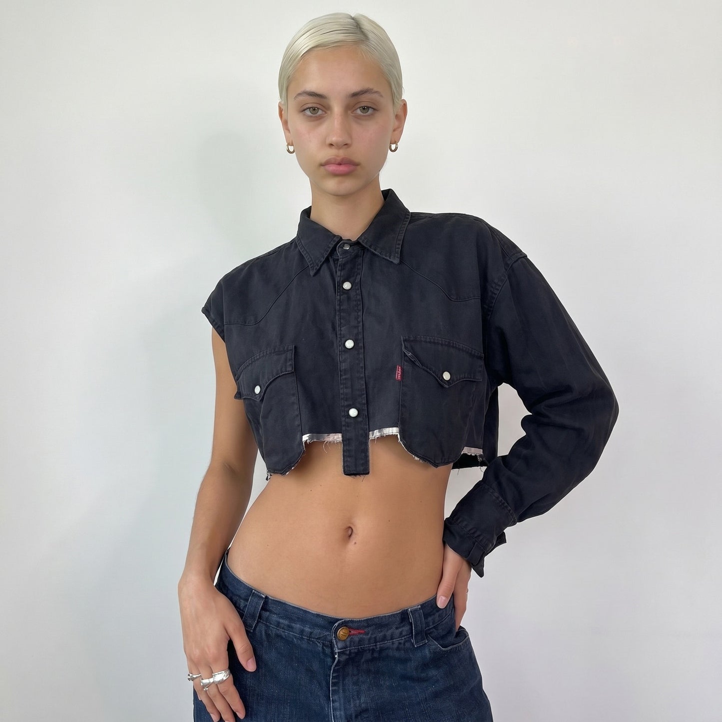 Vintage Levi’s Black Denim Cropped Shirt Asymmetrical Distressed Y2K Top (S)
