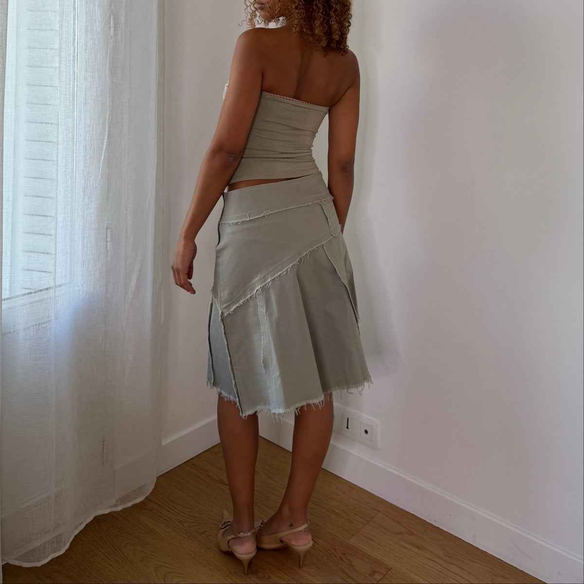 Parisian Vintage Pale Seafoam Green Sage Asymmetric Layered Raw Hem Low Rise Midi Skirt