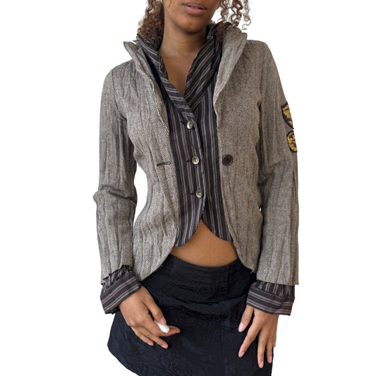 Vintage herringbone blazer with striped contrast and embroidered patches (S/M)