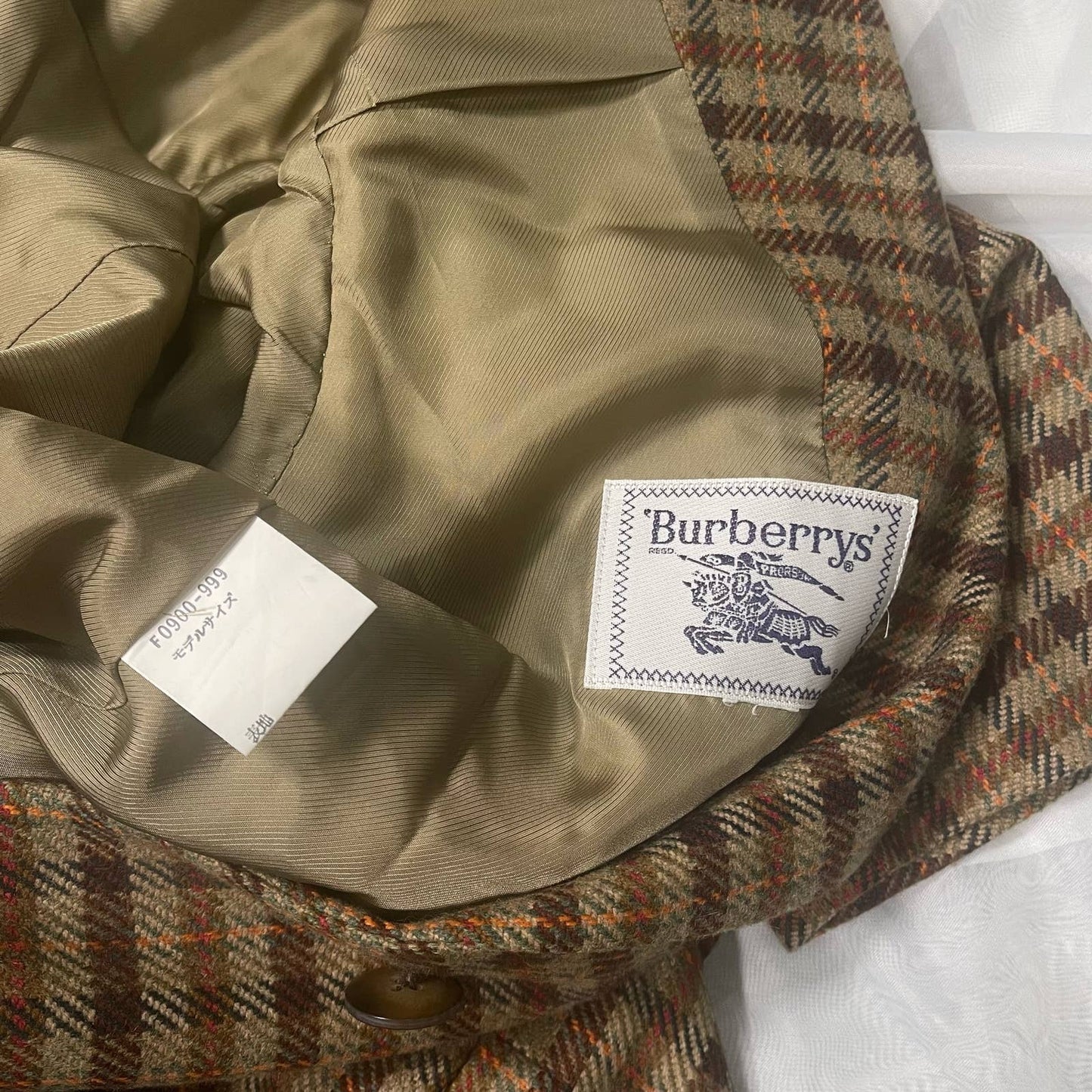 Vintage Burberry 2 piece Set Suit (XS)