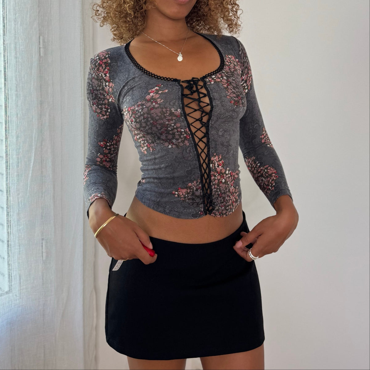 Vintage Denny Rose Grey Floral Lace Up Slinky Top (S)