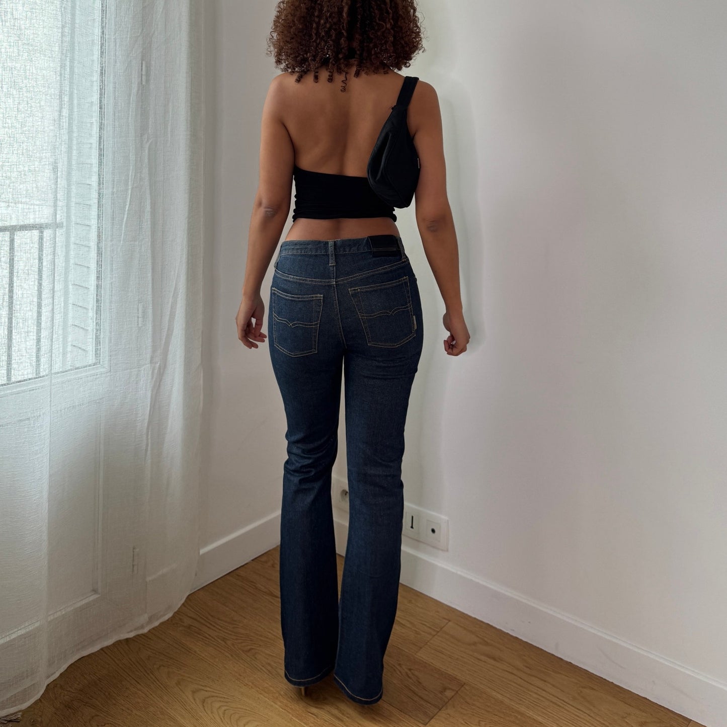 Vintage Sparkly Low Rise Bootcut Jeans Y2K Dark Wash Denim (S)