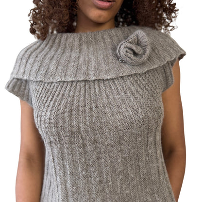 Vintage Italian tan ribbed mohair wool knit top with oversized fold over collar and rosette detail (S/M)