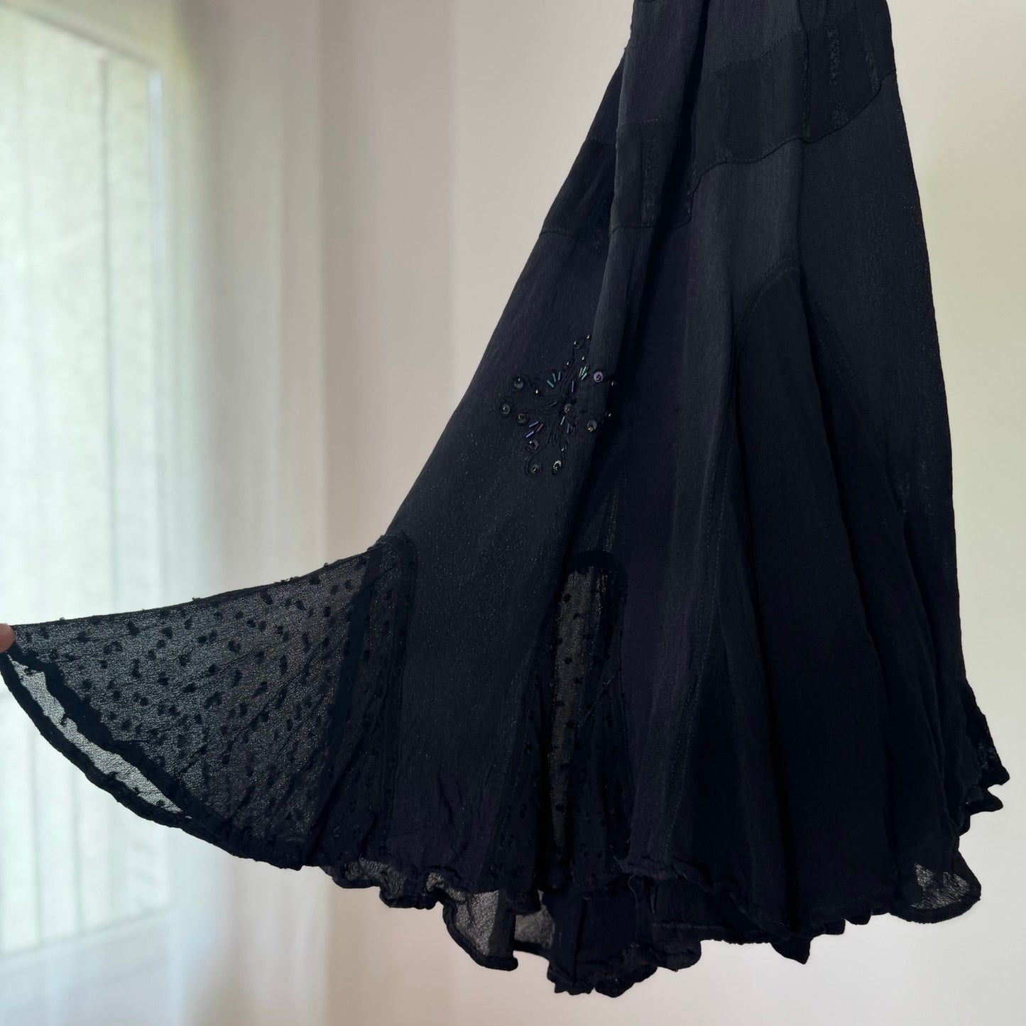 Vintage Black Embellished Flowy Maxi Skirt Euro Y2K (S/M)
