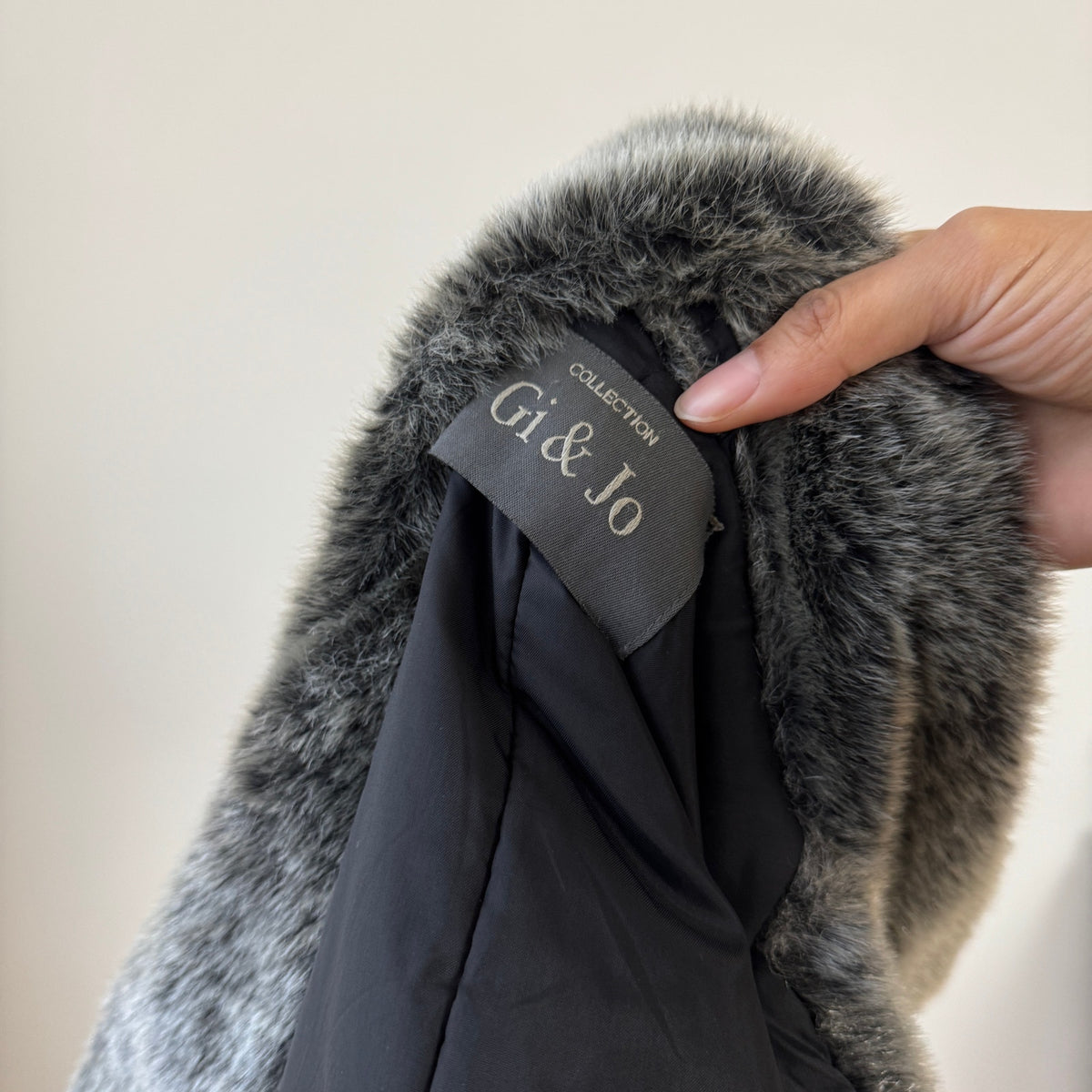 Vintage Black Nylon Fur Collar Jacket