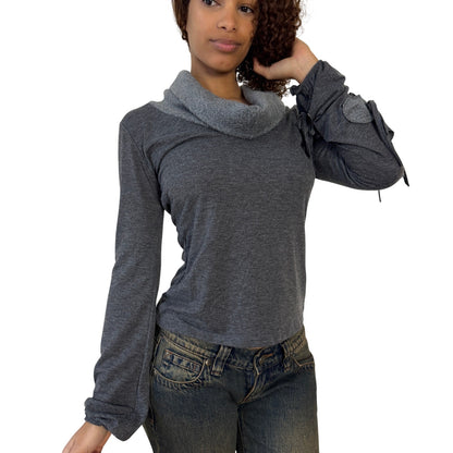 Vintage euro grey slinky long sleeve top with knit cowl neckline (S/M)