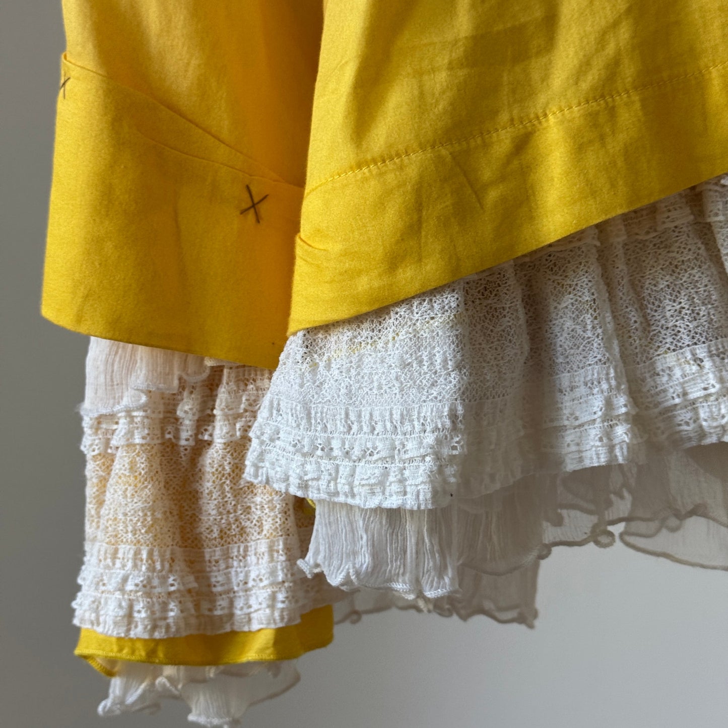 Vintage Yellow Ombre Embroidered Mini Dress Lace Trim Euro Y2K (S)