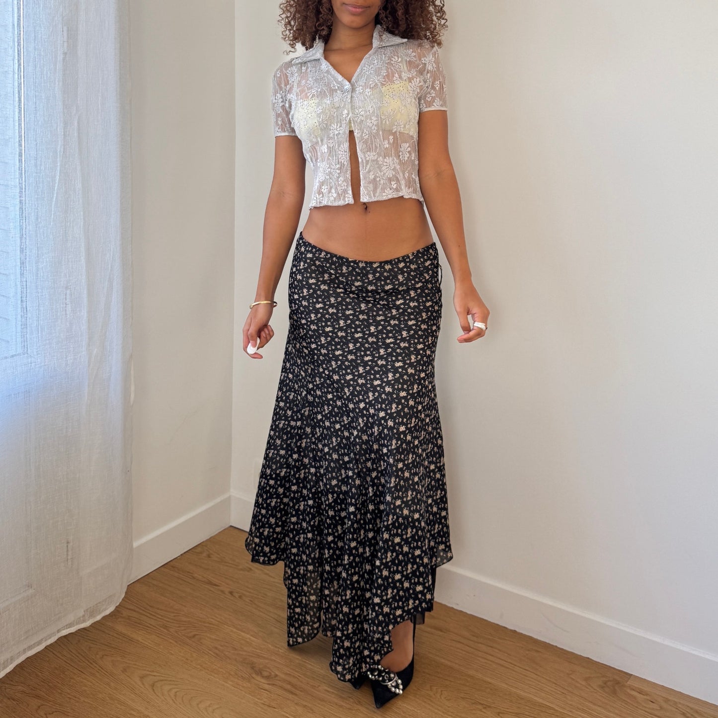 Vintage Italian sheer lace short-sleeve cardigan top (Small)