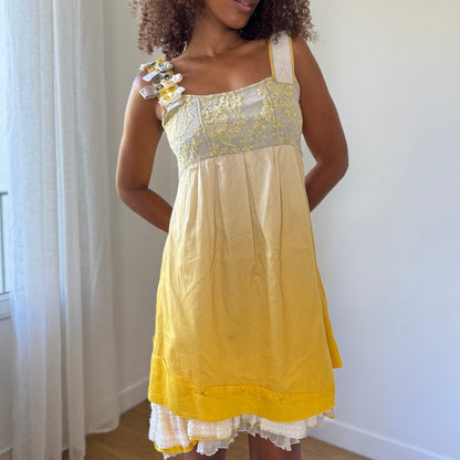 Vintage Yellow Ombre Embroidered Mini Dress Lace Trim Euro Y2K (S)