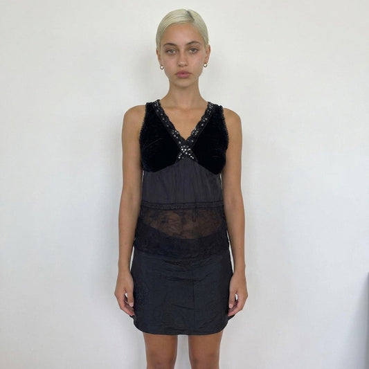 Vintage Euro Black Velvet Sequin Lace Top (XS)