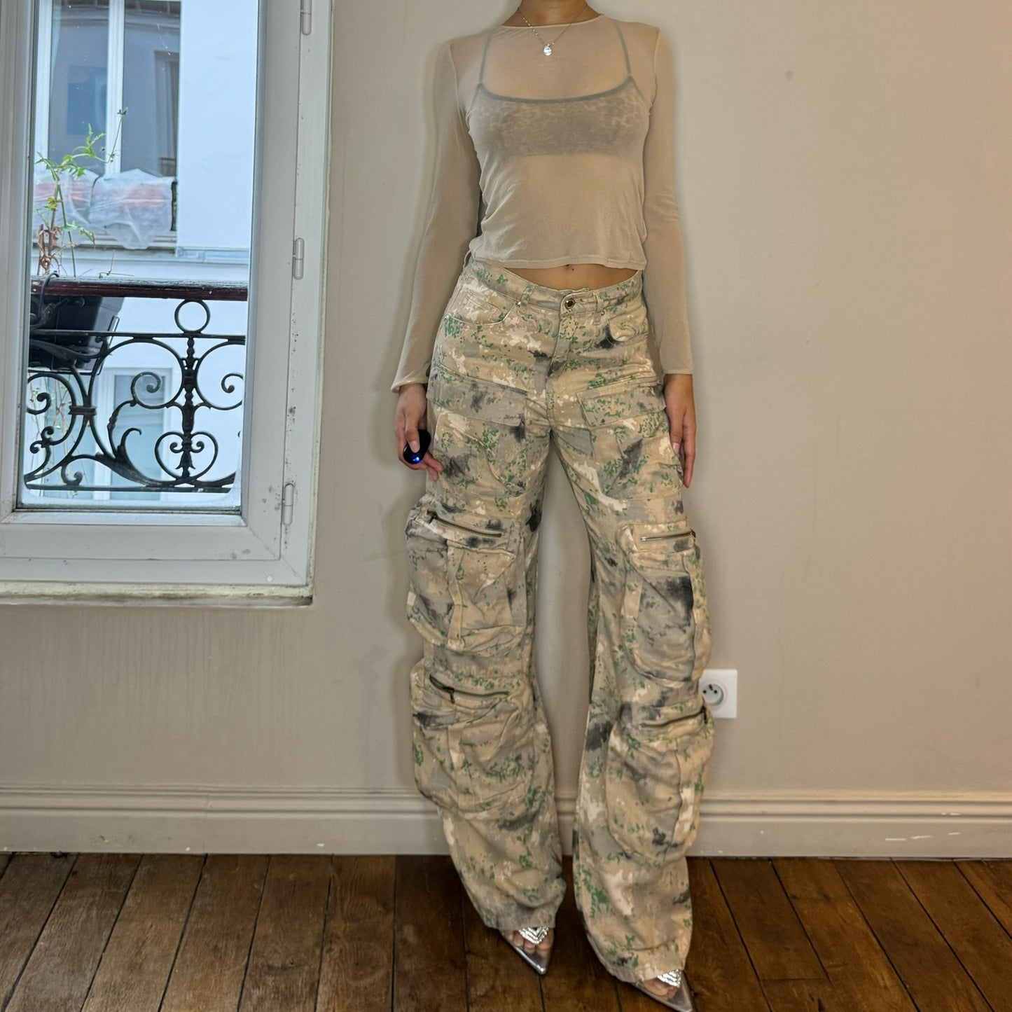 Vintage Camo Graphic Cargo Pants (XS/S)