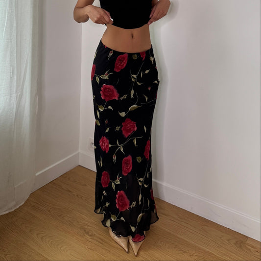 Vintage Black Red Rose Mesh Maxi Skirt Italian Y2K Floral Skirt (S) ⠀