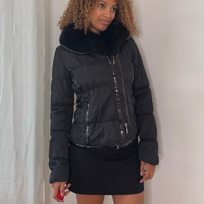 Italian vintage black quilted puffer jacket with oversized faux fur collar & fitted waist