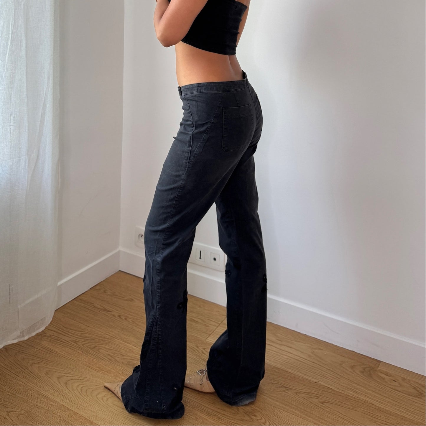 Vintage Black Denim Bootcut Jeans Floral Embroidered Roccobarocco Italy Y2K (S)