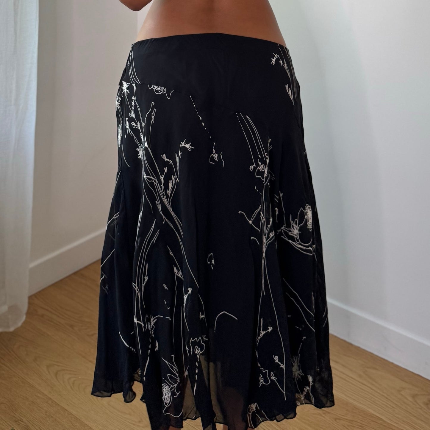 Vintage Black White Abstract Mesh Midi Skirt Italian Y2K (S/M)