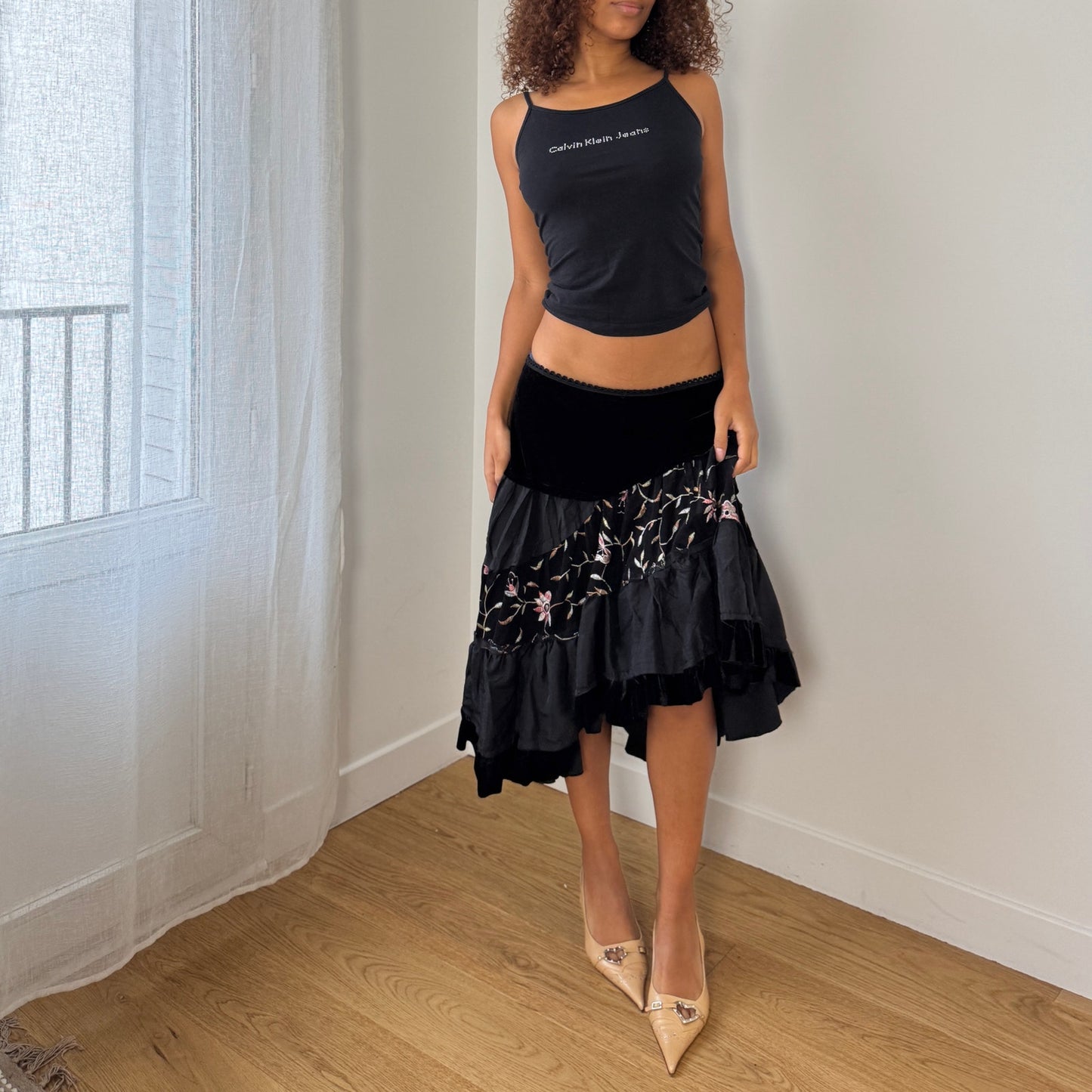 Vintage Italian black embroidered chiffon midi skirt with elastic waistband S/M