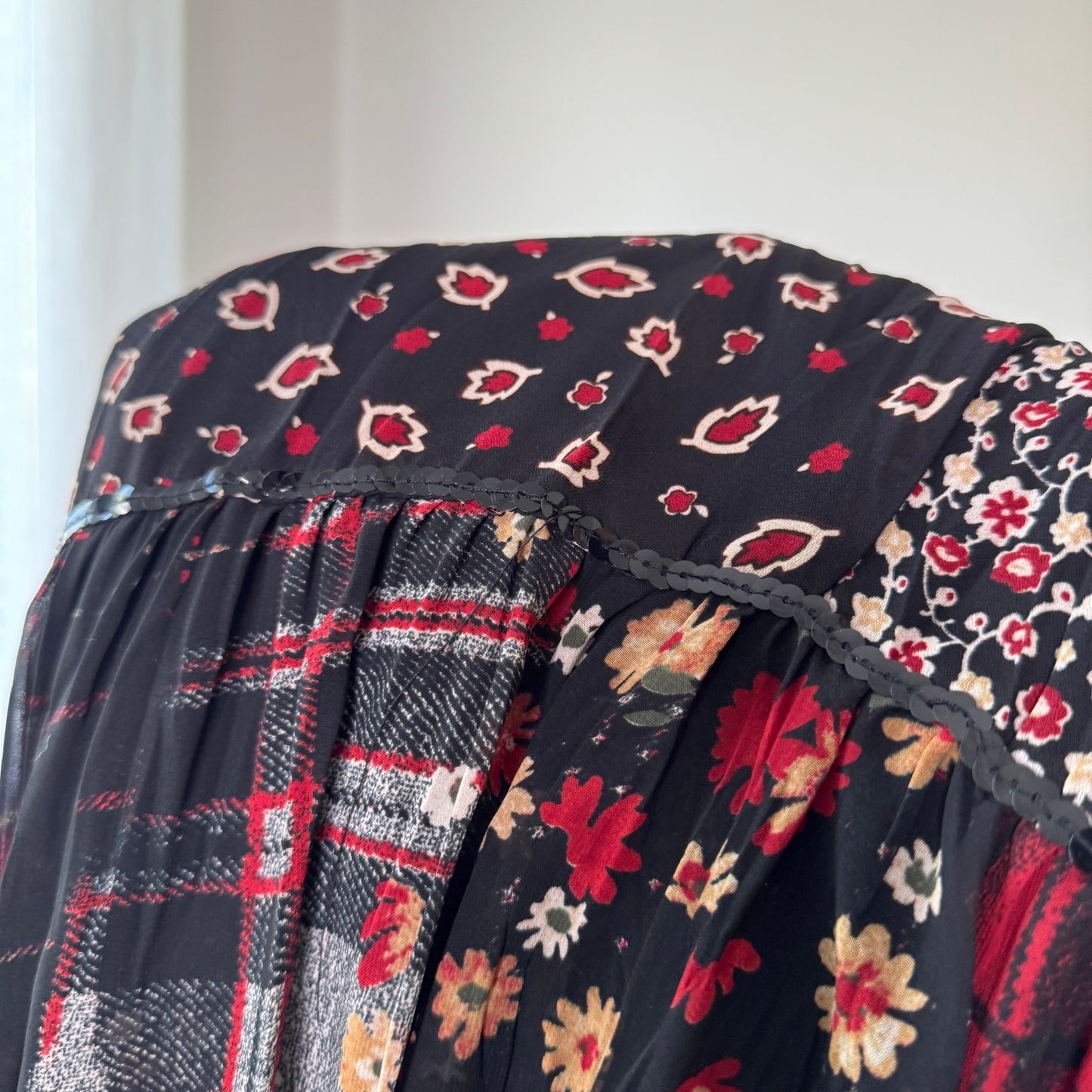 Vintage Y2K Black Red Patchwork Mesh Maxi Skirt with Mixed Floral Plaid Print (S) ⠀